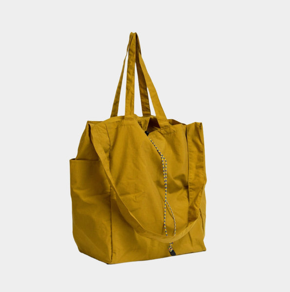 トートバッグ [TWEN.T.L] 2-Way Kami Bucket Bag (3 COLOR) Tessa | Women's bucket bag in leather color caramel – Il Bisonte