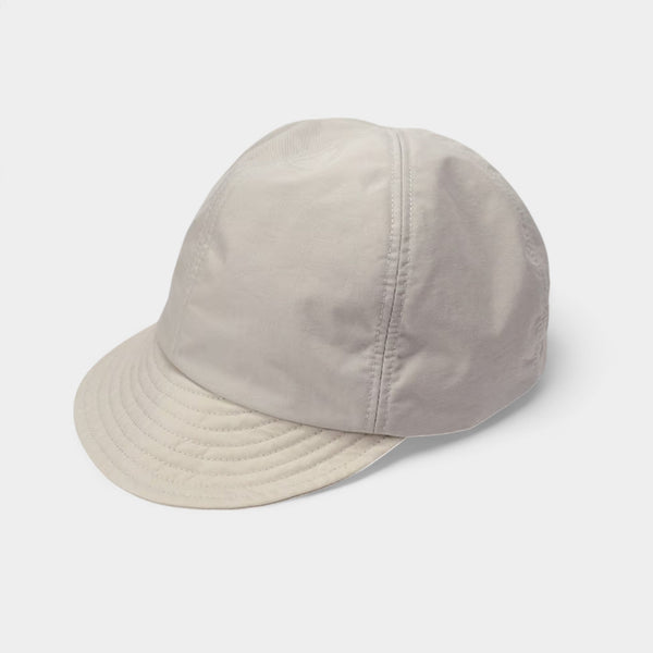 gadid anoniem cap beigeベージュ　graphic Bend Banner Cap, Light Beige | tokyobike